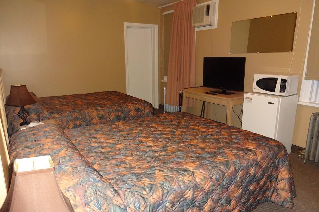 King'S Hotel & Motel By Elevate Rooms Shaunavon Chambre photo