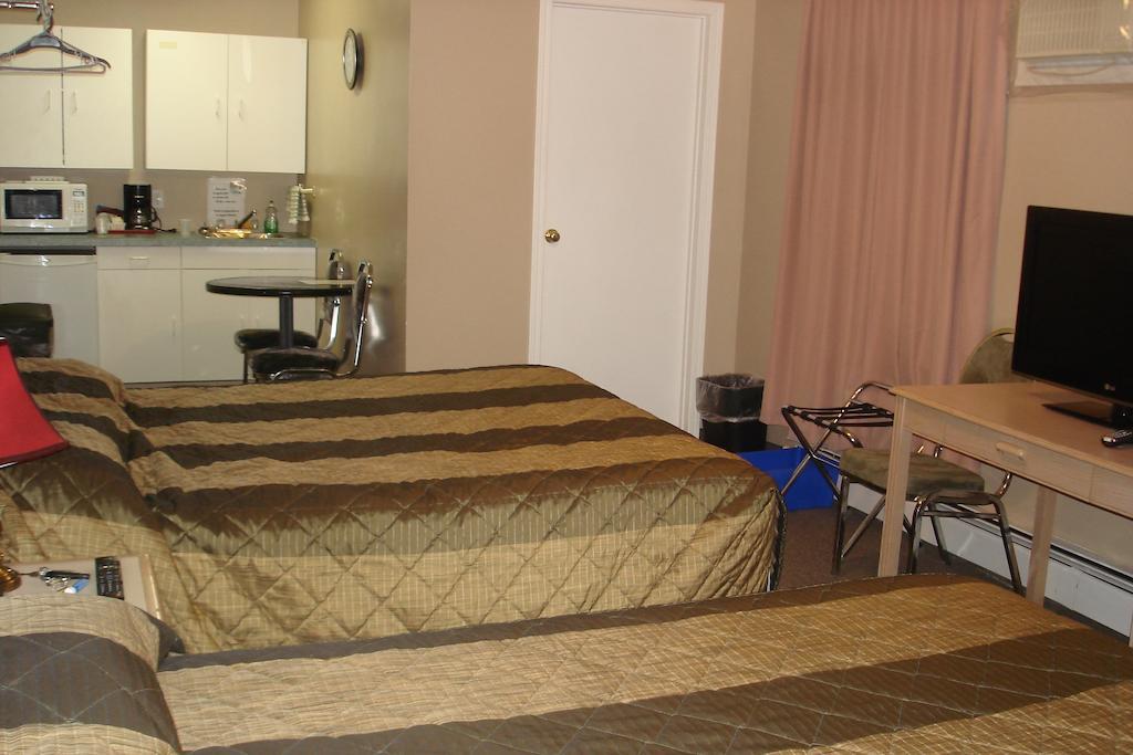 King'S Hotel & Motel By Elevate Rooms Shaunavon Chambre photo