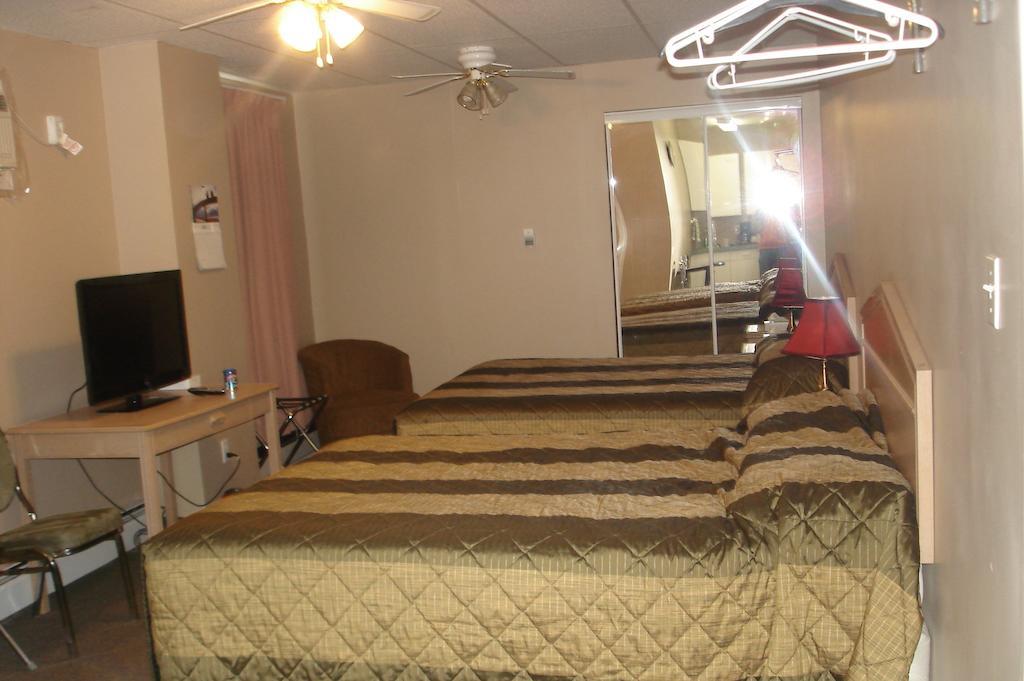 King'S Hotel & Motel By Elevate Rooms Shaunavon Extérieur photo